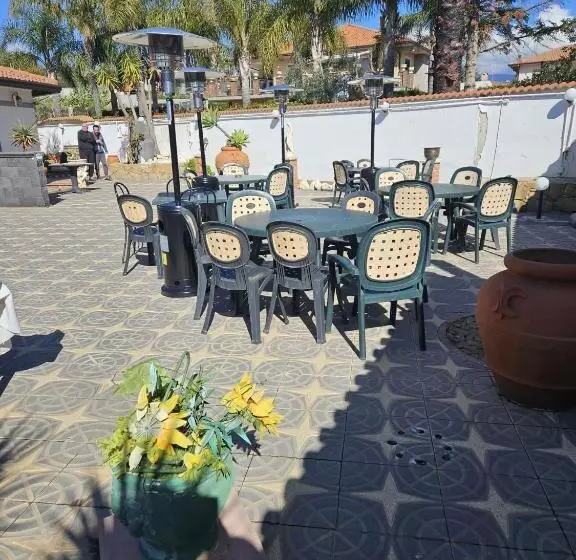 تختخواب و صبحانه Villa Courrier