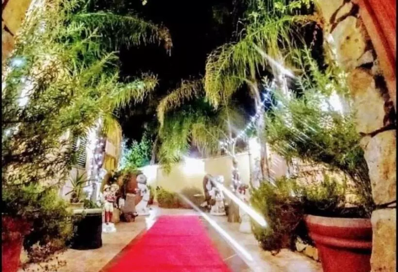 تختخواب و صبحانه Villa Courrier