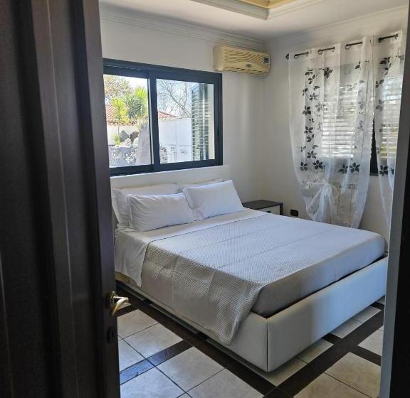 צימר Villa Courrier