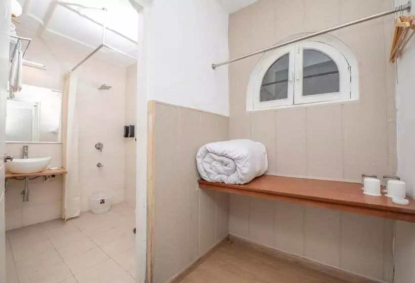 هتل White House Mussoorie