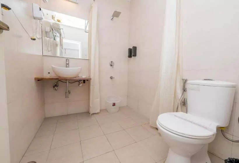 هتل White House Mussoorie