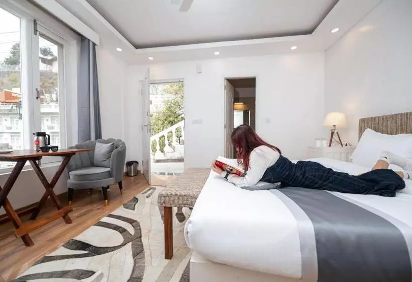 هتل White House Mussoorie