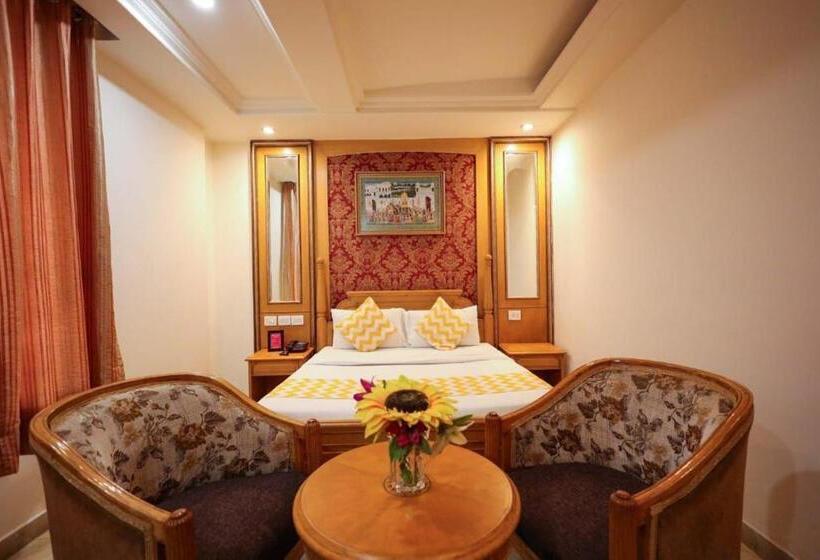 فندق Jaipur Casa Jaipur !! Walking Distance From Sindhi Camp Bus Stand !!