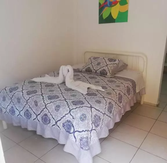 هتل Carmita