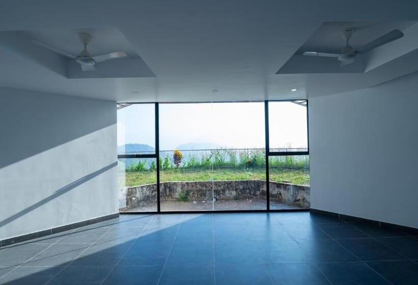 Hotel Jungle Drive Resort Vayalada