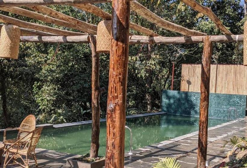 Hotel Kengbari Retreat