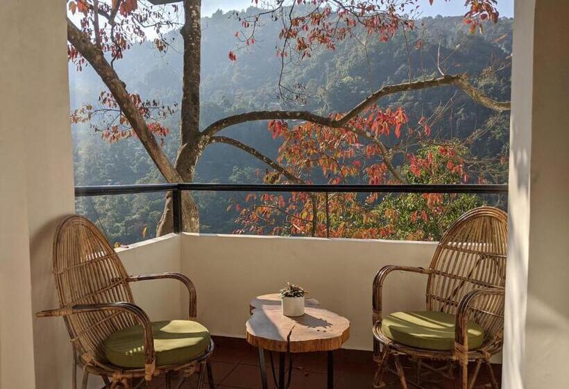 Hotel Kengbari Retreat