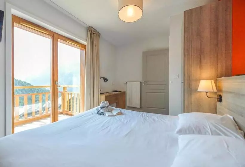 هتل Villages Clubs Du Soleil   Oz En Oisans