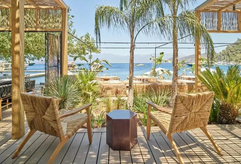 ホテル Yazz Collective