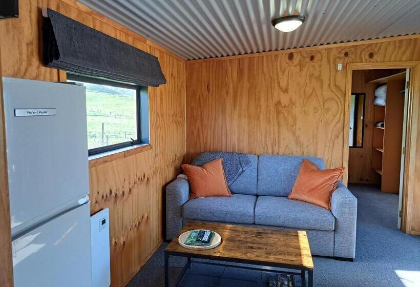 膳宿费 Crinkly Cottage