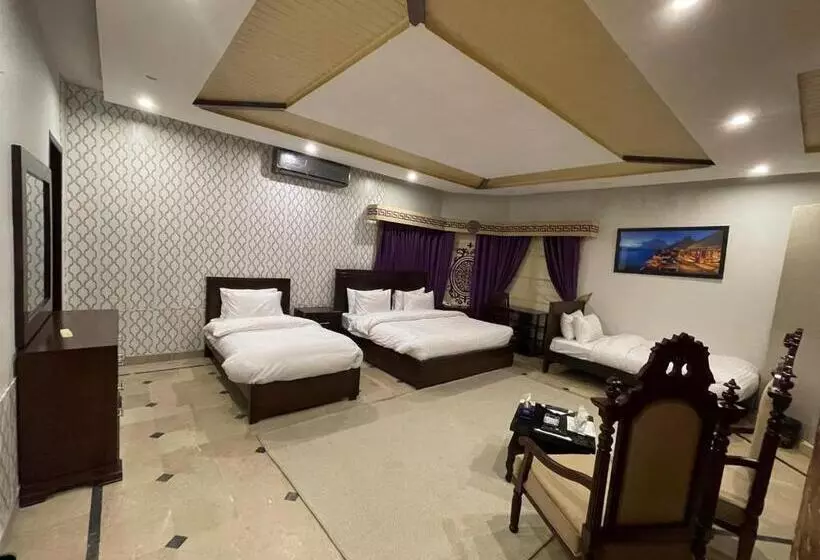 پانسیون Trail Residency Guest House