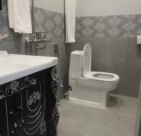 پانسیون Trail Residency Guest House
