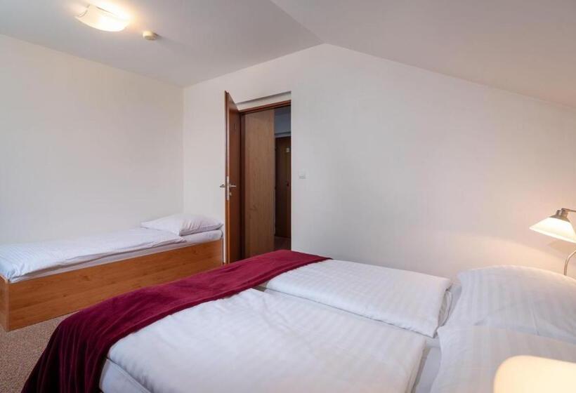 بنسيون Villa Svorad Prosiecka Dolina