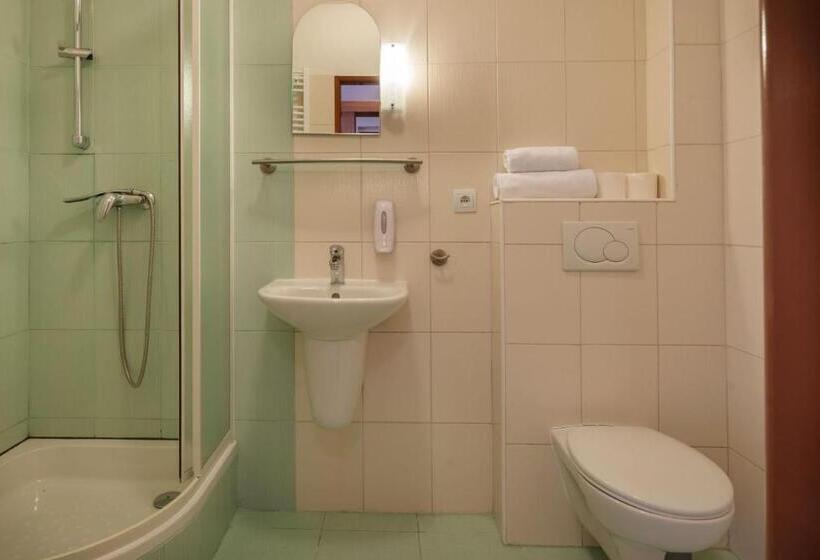 بنسيون Villa Svorad Prosiecka Dolina