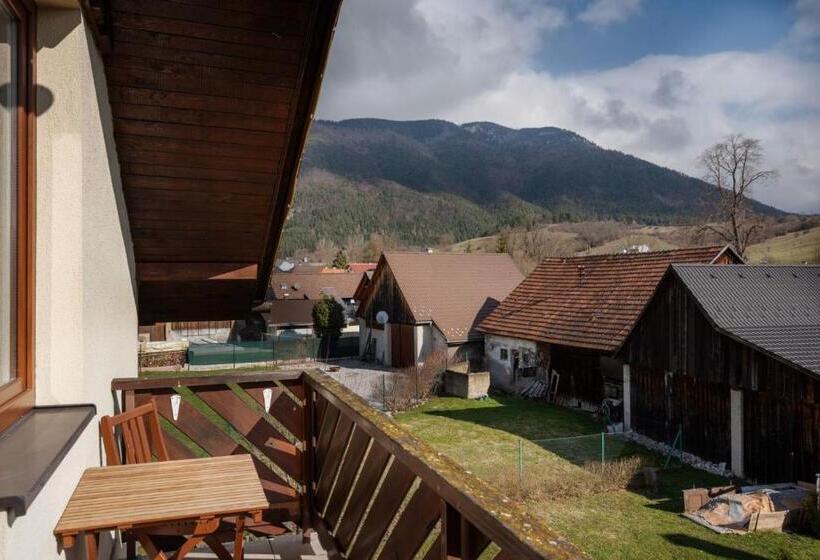 بنسيون Villa Svorad Prosiecka Dolina