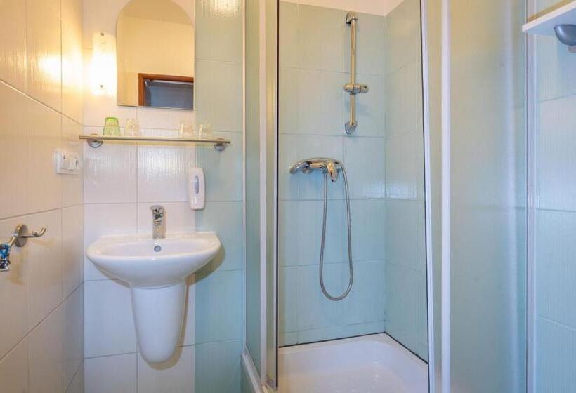 بنسيون Villa Svorad Prosiecka Dolina