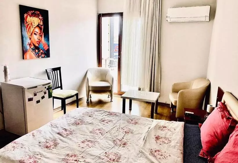 Yaşar Otel