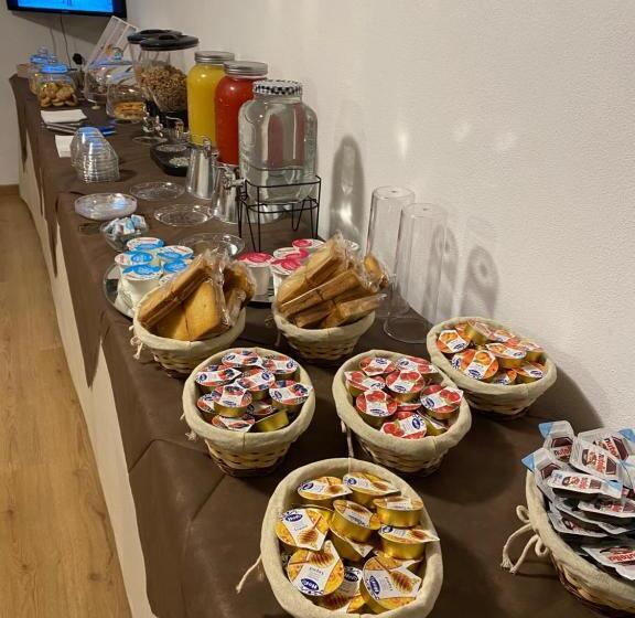 مبيت وإفطار Villa Marogna