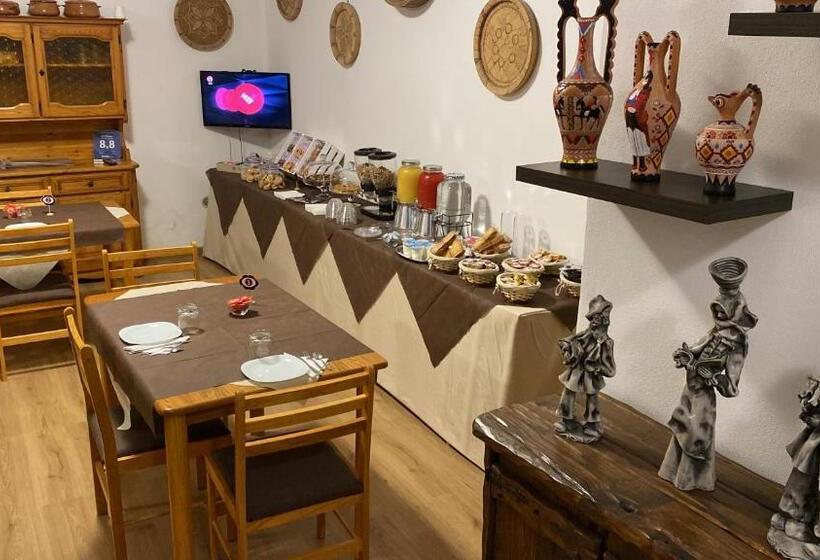 مبيت وإفطار Villa Marogna