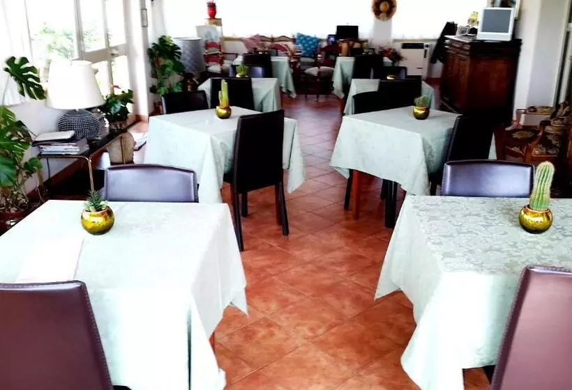 ベッドアンドブレックファースト Villa Sogno Charme E Relax