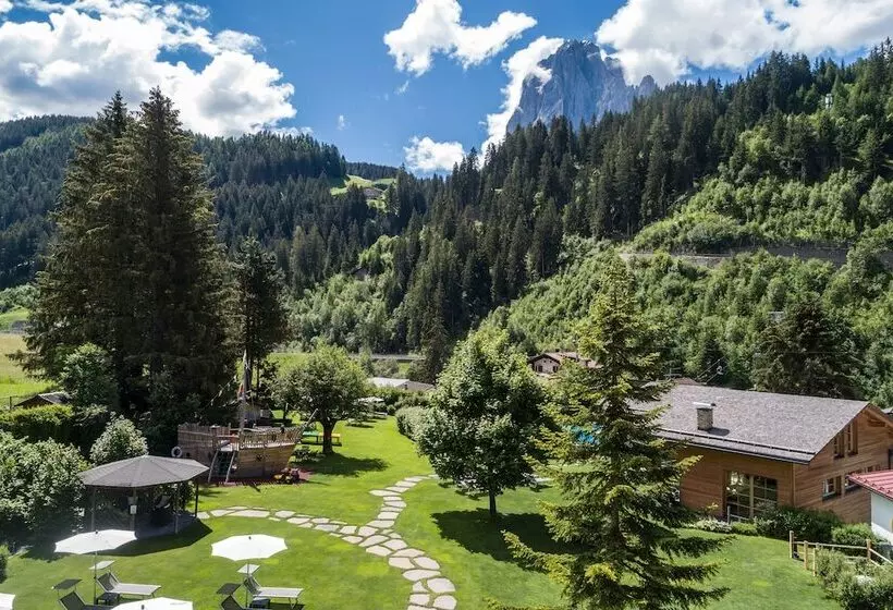 Family Hotel Posta