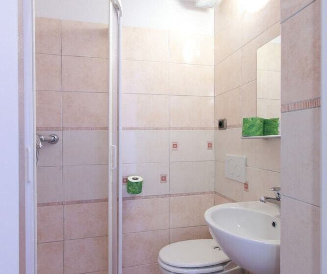 Отель Albergo Al Carugio