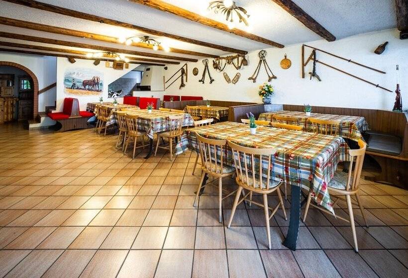 בית מלון כפרי Albergo Bucaneve