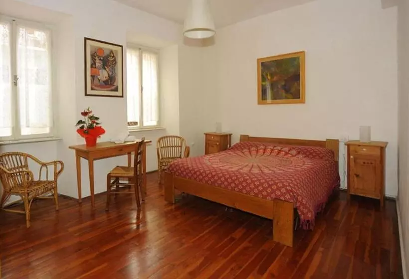 ホテル Albergo La Montanara