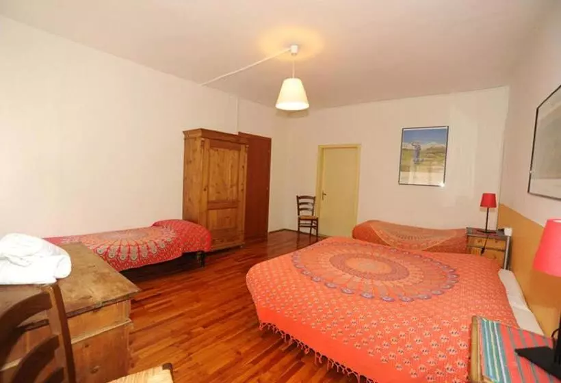 ホテル Albergo La Montanara