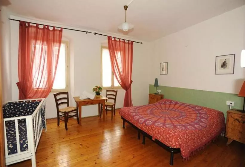ホテル Albergo La Montanara