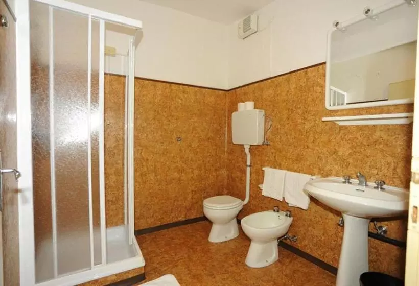 ホテル Albergo La Montanara
