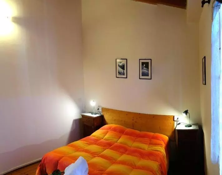 ホテル Albergo La Montanara