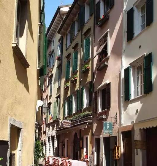 ホテル Albergo La Montanara