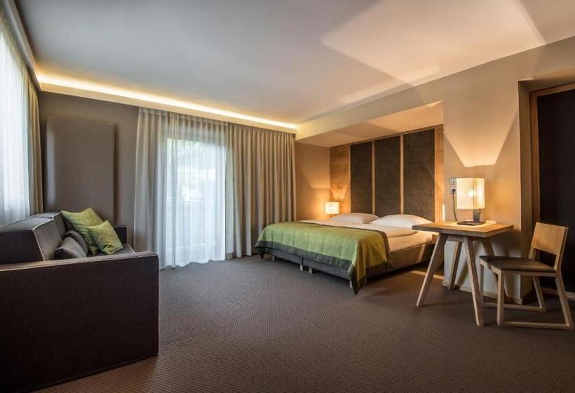 בית מלון כפרי Arlara