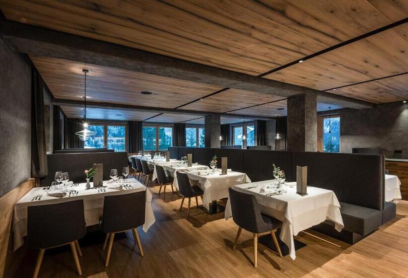 בית מלון כפרי Arlara