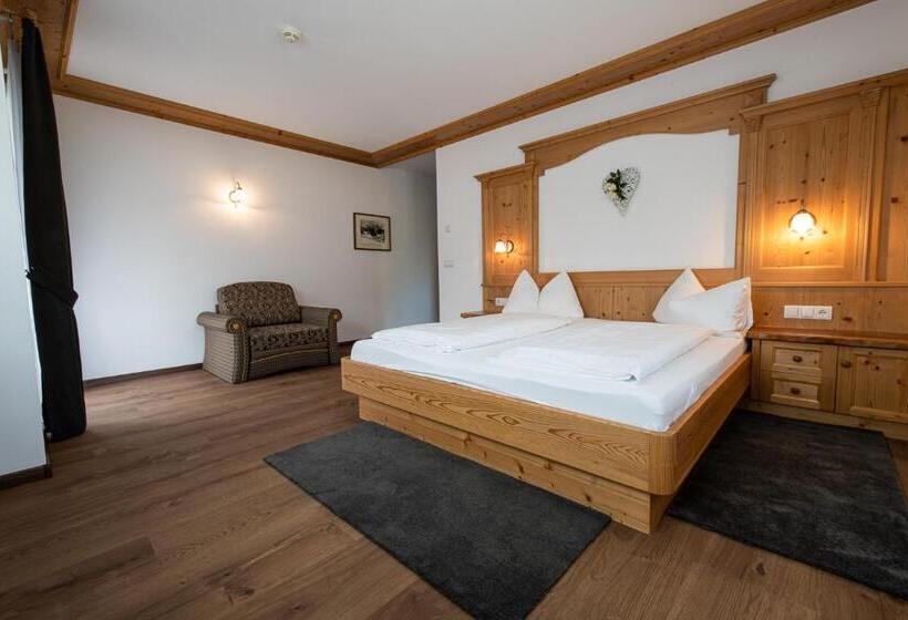 בית מלון כפרי Garni Sunela