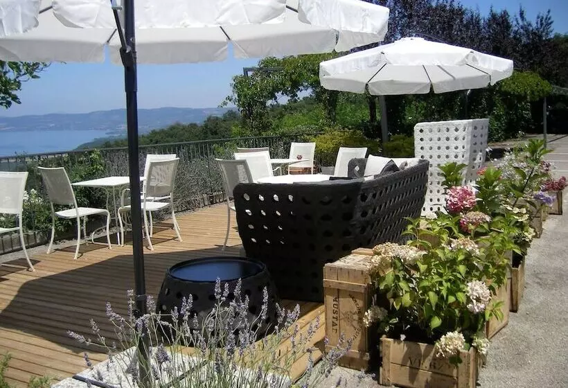 Hotelli Il Caminetto Montefiascone