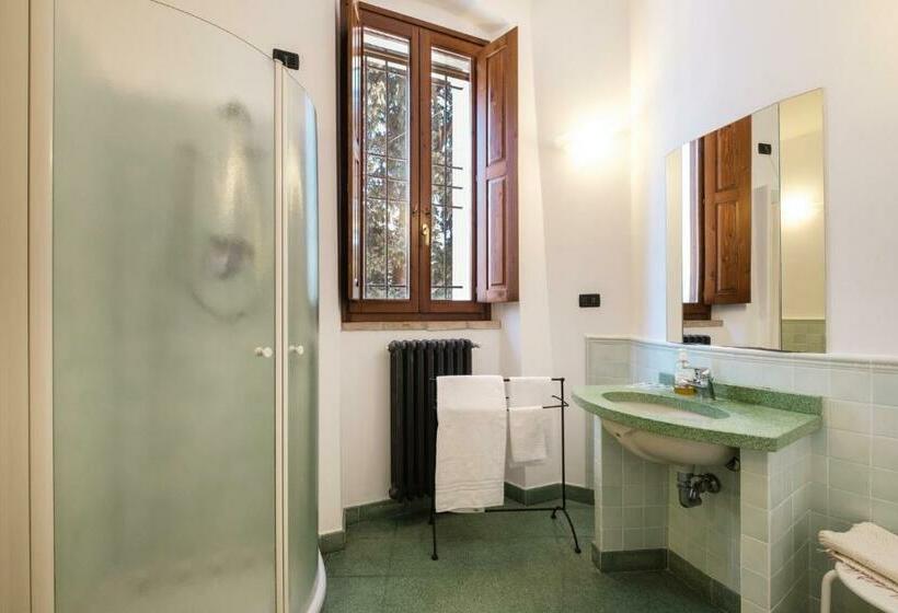 فندق Ristorante Alla Vittoria