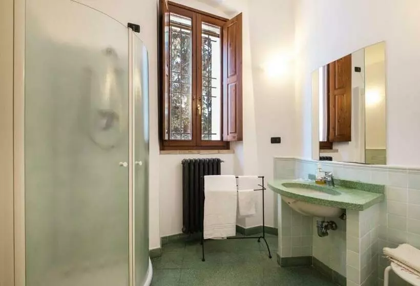 ホテル Ristorante Alla Vittoria
