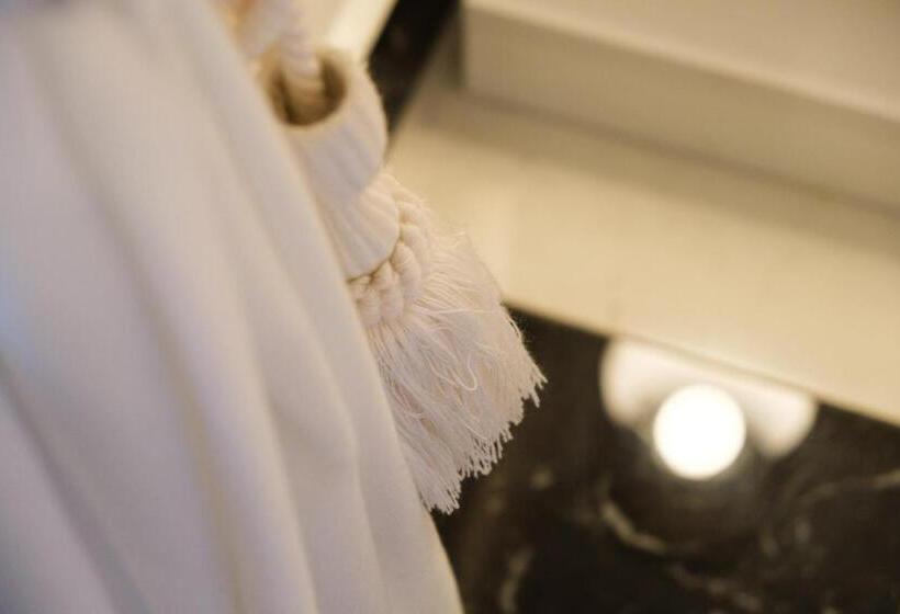 فندق Ristorante Alla Vittoria