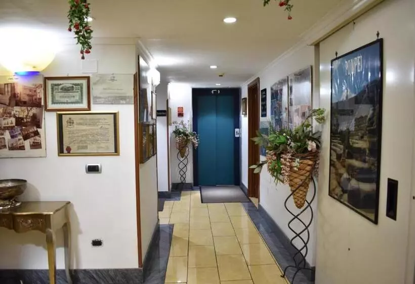 ホテル Ristorante Amitrano