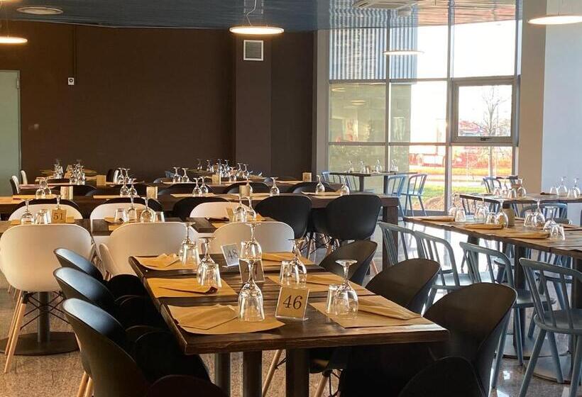 فندق Santa Giulia