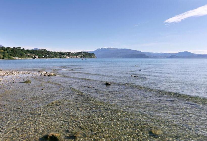 استراحتگاه Camping Zocco