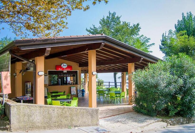 استراحتگاه Camping Zocco