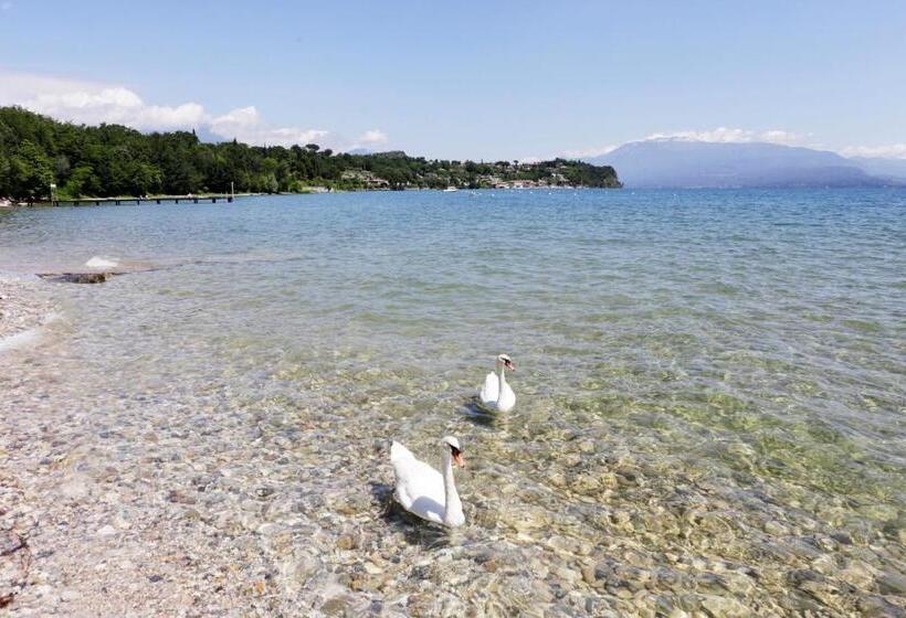 استراحتگاه Camping Zocco