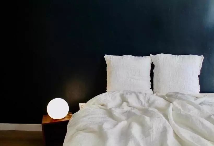 ベッドアンドブレックファースト Maison Merci   Maison D Hôtes