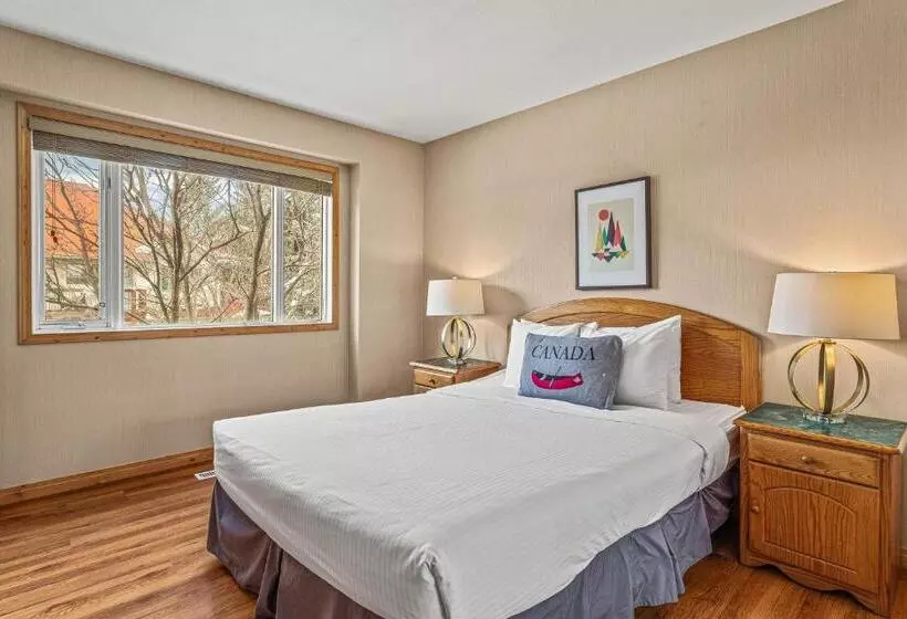 Bow Valley Chalets Entire 2 Bedrooms Townhouse