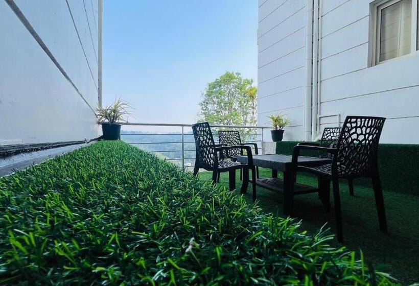 Elenji Vitara Resort Munnar