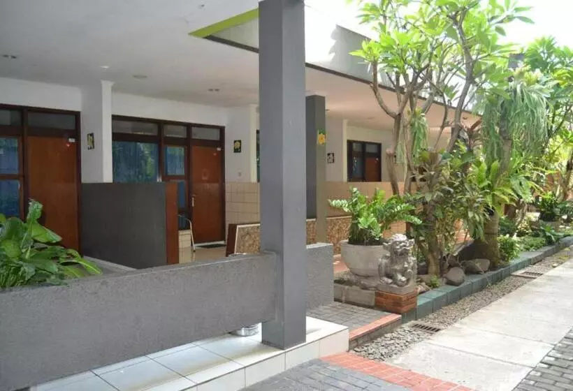 ホテル Aneka Baru