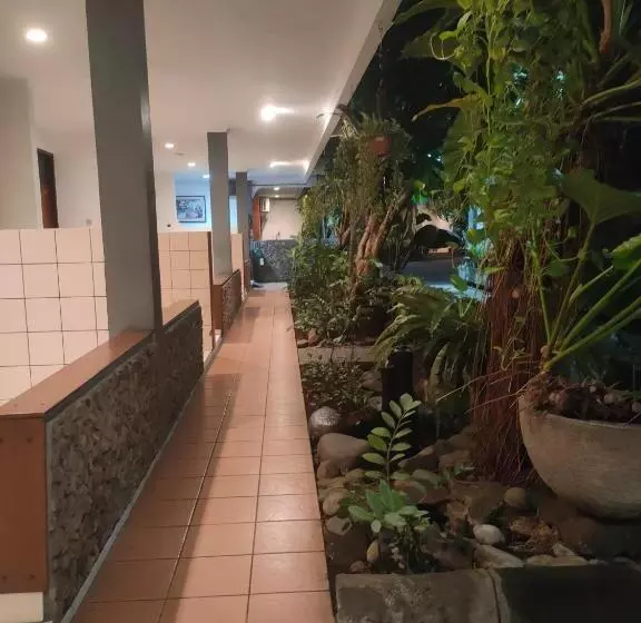 ホテル Aneka Baru